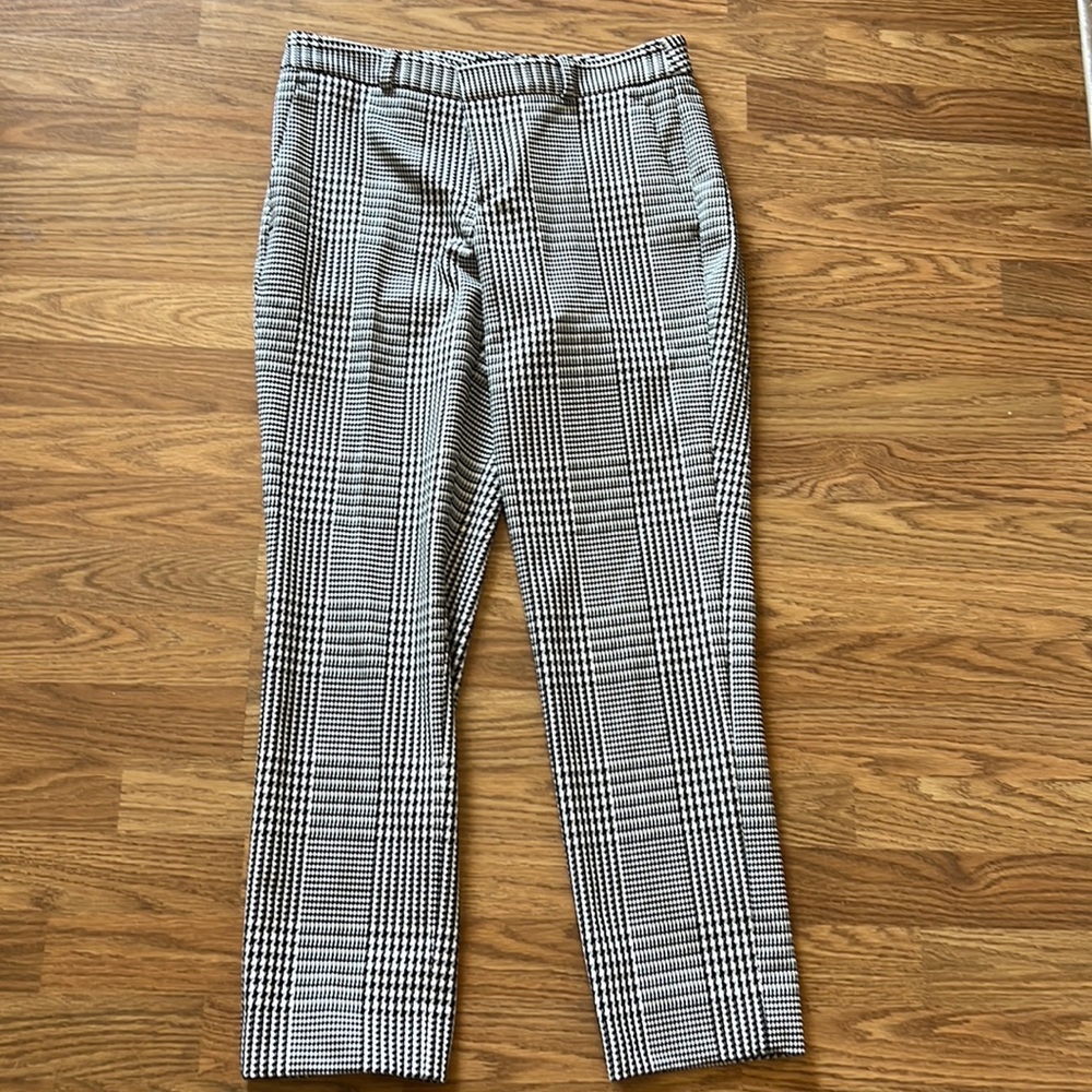 Banana Republic Avery ankle pants. Size 2.